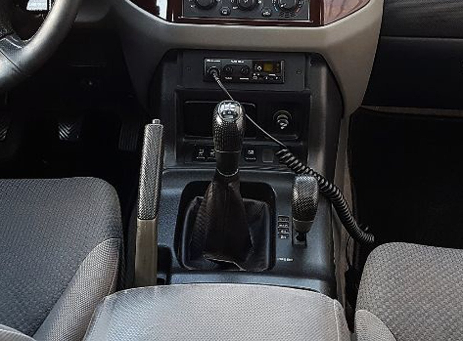 Leather Gear Shift Gaiter Cover Sleeve Fit Mitsubishi Pajero III 2000